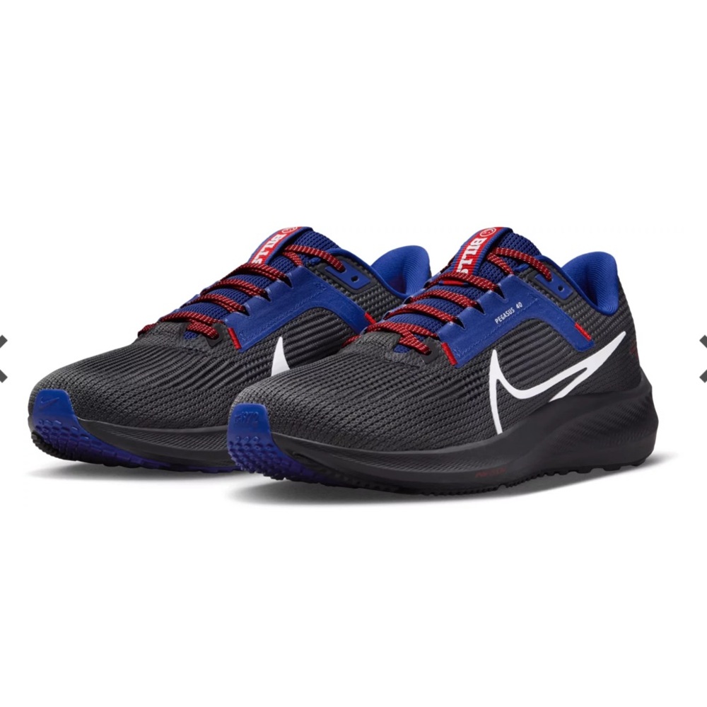Buffalo Bills Nike Pegasus sneaker. Men’s size 7